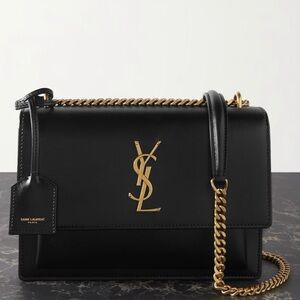 YSL Saint Laurent
Sunset Medium Shoulder Bag Gold Hardware